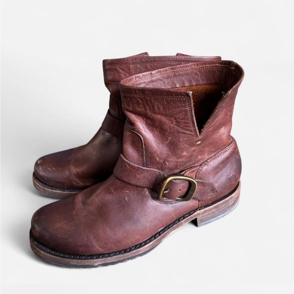 Frye Redwood distressed Veronica boots size 7.5 - Picture 2 of 7